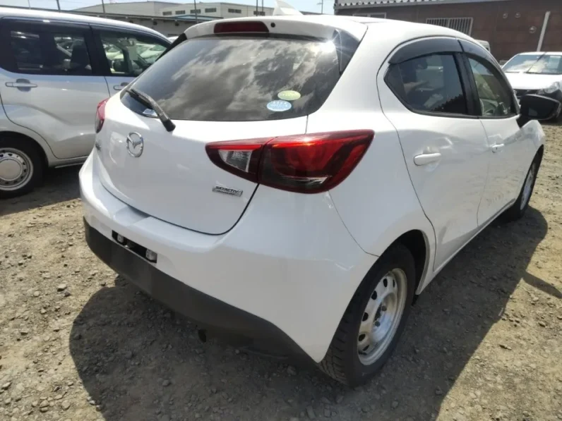 
								Mazda Demio 2017 in Kenya Superb Handling Cars at Mundiya International full									