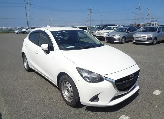 
								Mazda Demio 2017 in Kenya Superb Handling Cars at Mundiya International full									