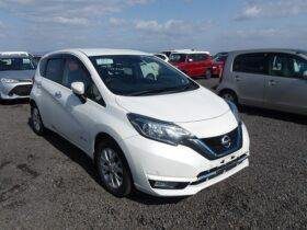 Nissan Note 2017 – Pearl White Hatchback in Kenya