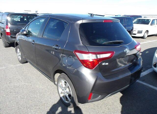 
								Toyota Vitz 2017 – Affordable Gray Hatchback in Kenya full									