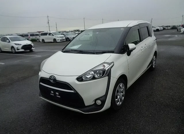 
								Toyota Sienta 2017 in Kenya Premium Used Cars at Mundiya International full									